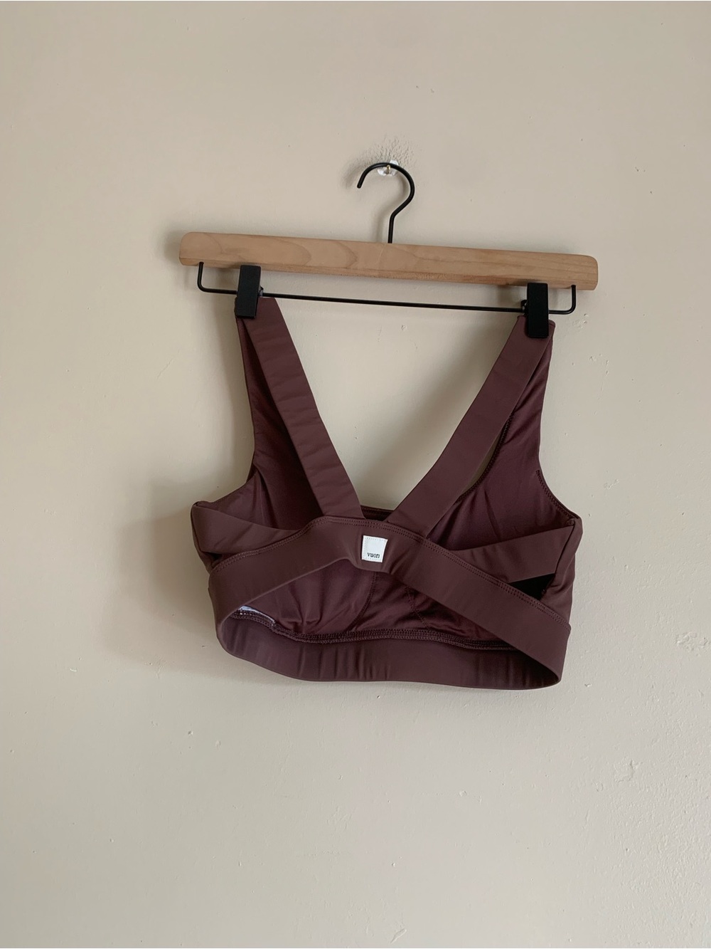 Vuori Womens Bra Size Small Stride Sports Bra Athletic Top Mauve Intimates - Picture 2 of 4
